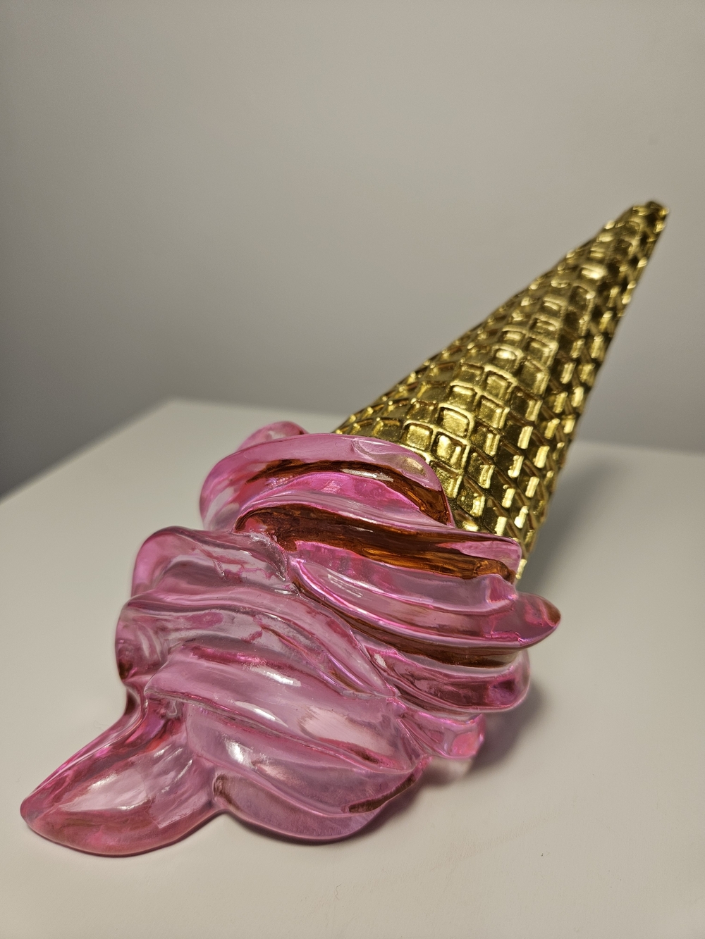 Pink Dropped Ice cream "POP ART" Resin